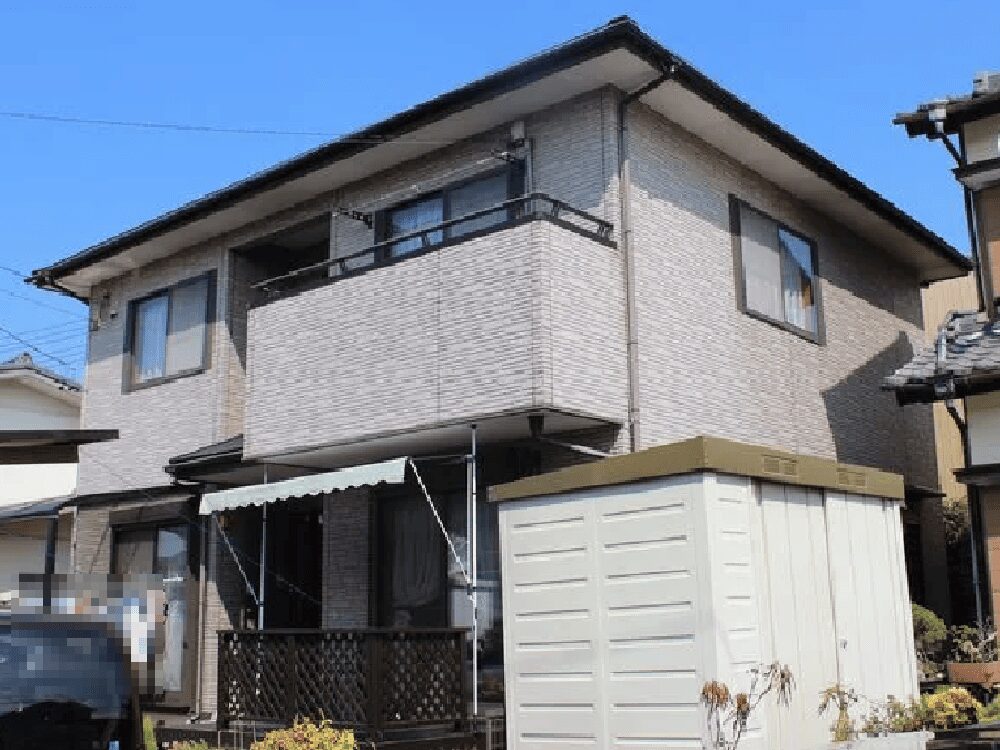 T様(鈴鹿)施工前 (3) 鈴鹿市の外壁塗装をリペイント匠が施工した写真