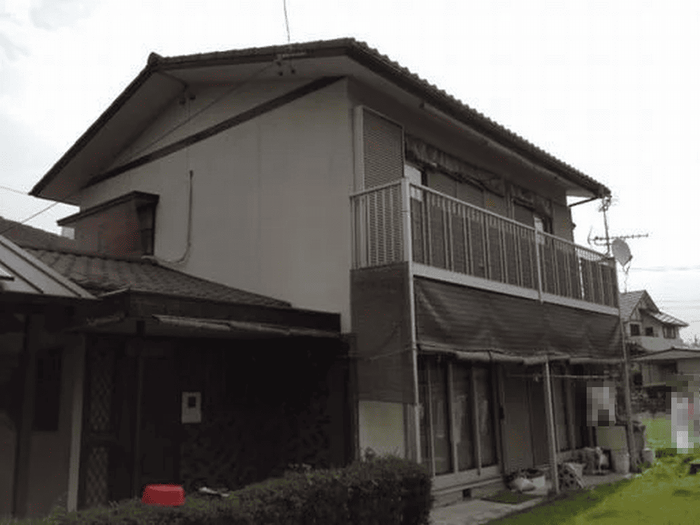 四日市市の外壁塗装をリペイント匠が施工した写真