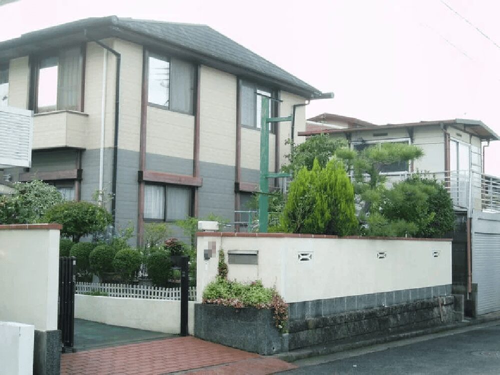 津市の外壁塗装をリペイント匠が施工した写真