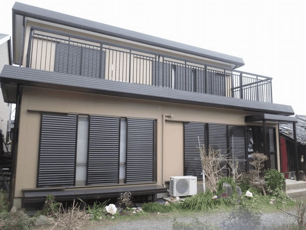 亀山市の外壁塗装をリペイント匠が施工した写真