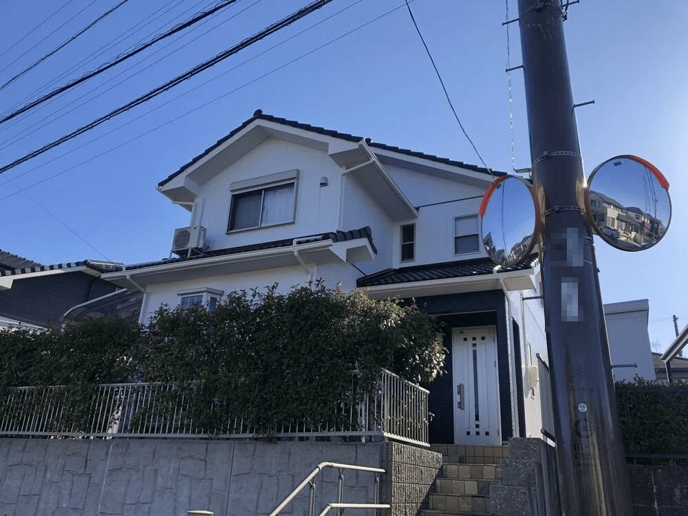 四日市市の外壁塗装、屋根塗装をリペイント匠が施工した写真