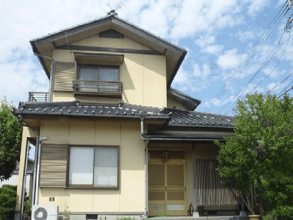 津市の外壁塗装をリペイント匠が施工した写真