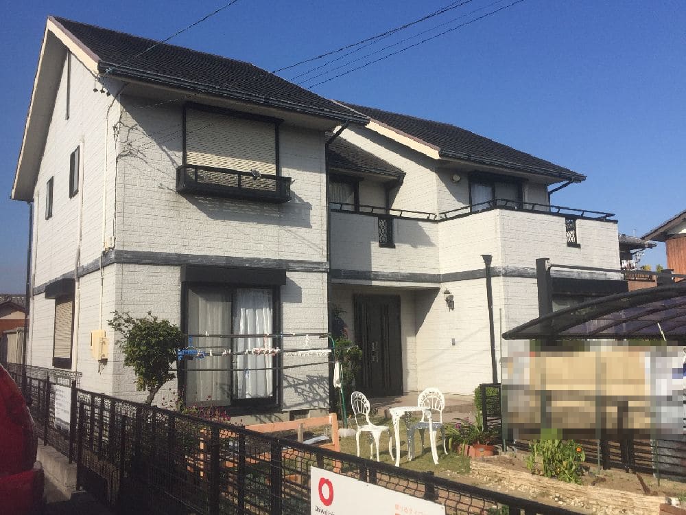 N様(鈴鹿)施工前 (2) 鈴鹿市の外壁塗装、屋根塗装をリペイント匠が施工した写真