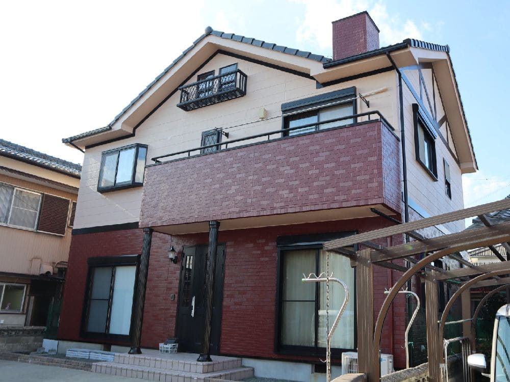 鈴鹿市の外壁塗装、屋根塗装をリペイント匠が施工した写真