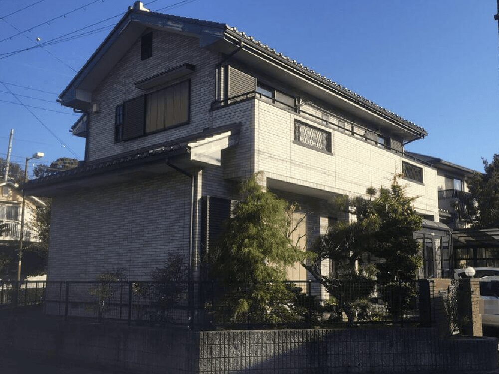 津市の外壁塗装をリペイント匠が施工した写真