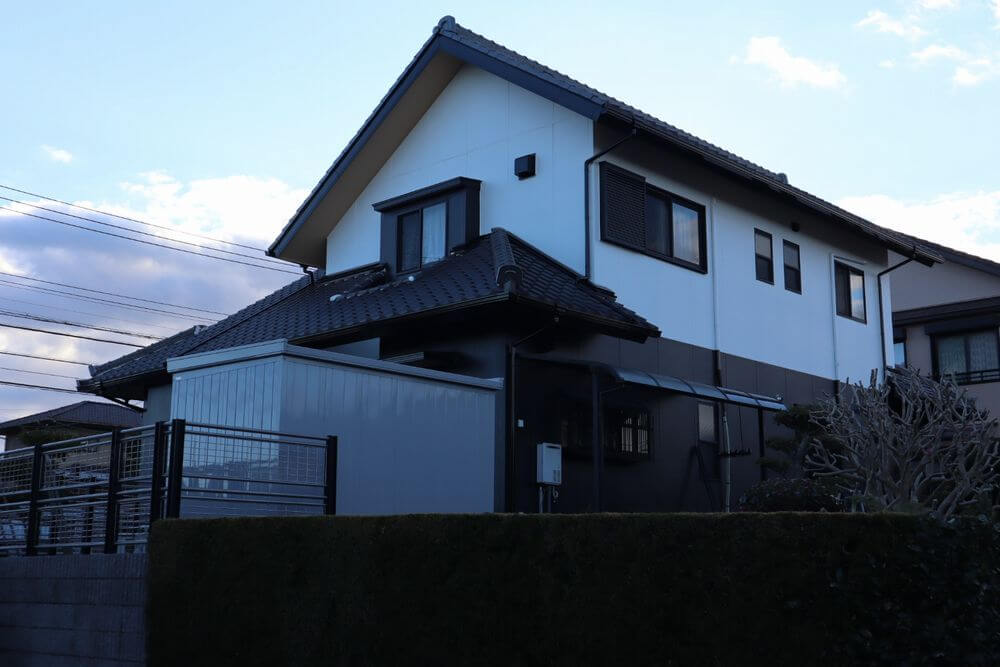 鈴鹿市・外壁塗装：リペイント匠