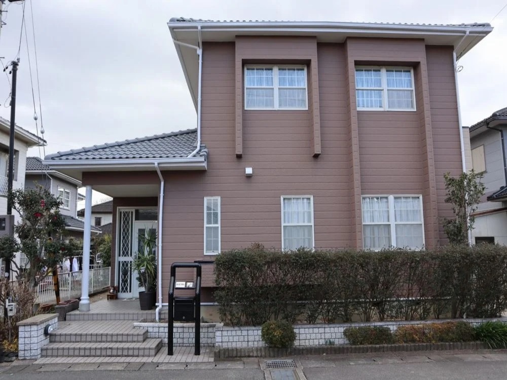 亀山市の外壁塗装、屋根塗装をリペイント匠が施工した写真