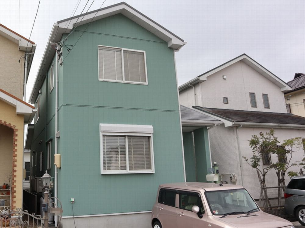 鈴鹿市の外壁塗装、屋根塗装をリペイント匠が施工した写真