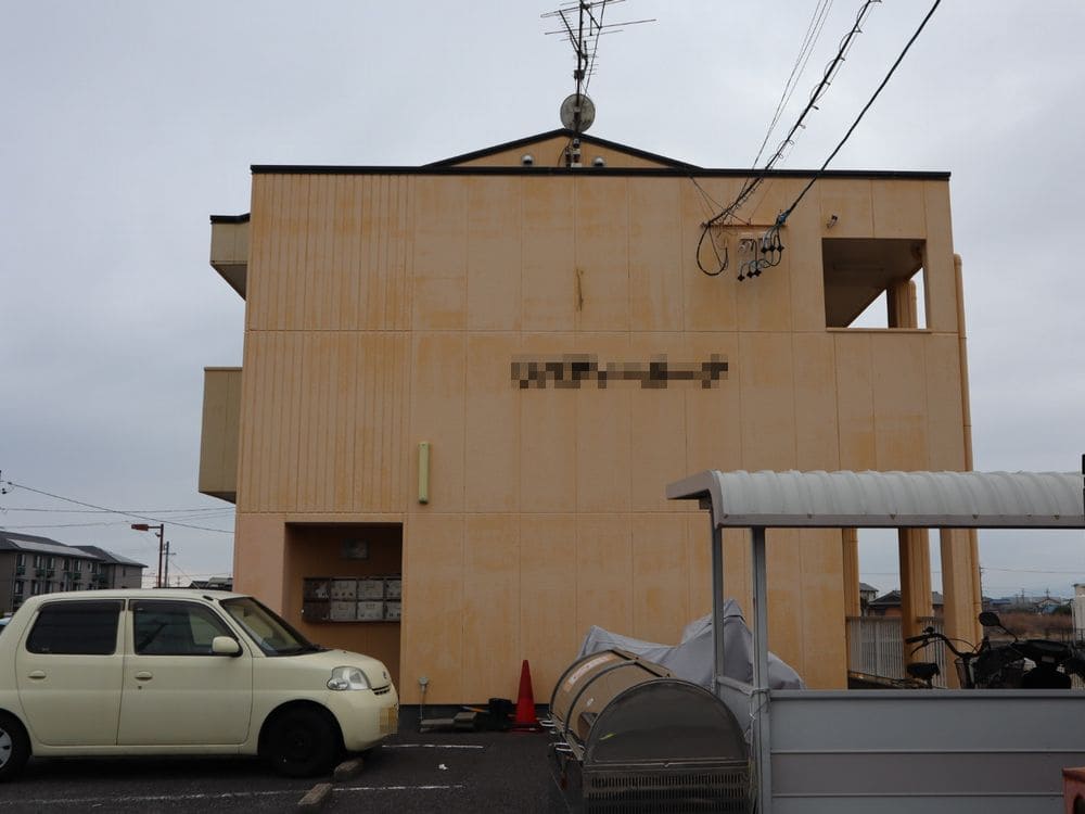 鈴鹿市の外壁塗装、屋根塗装をリペイント匠が施工した写真