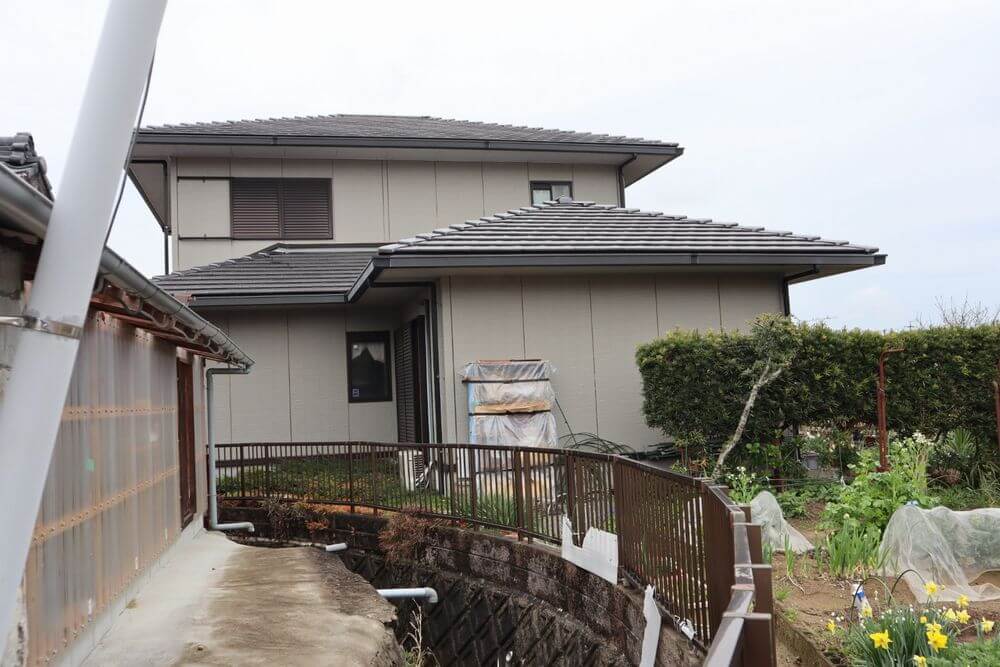 津市　外壁塗装　リペイント匠