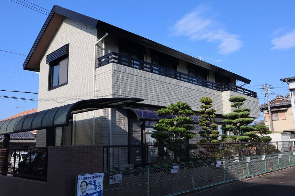 津市　外壁塗装　リペイント匠