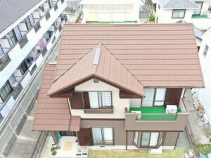 鈴鹿市の外壁塗装、屋根カバー工事をリペイント匠が施工した写真