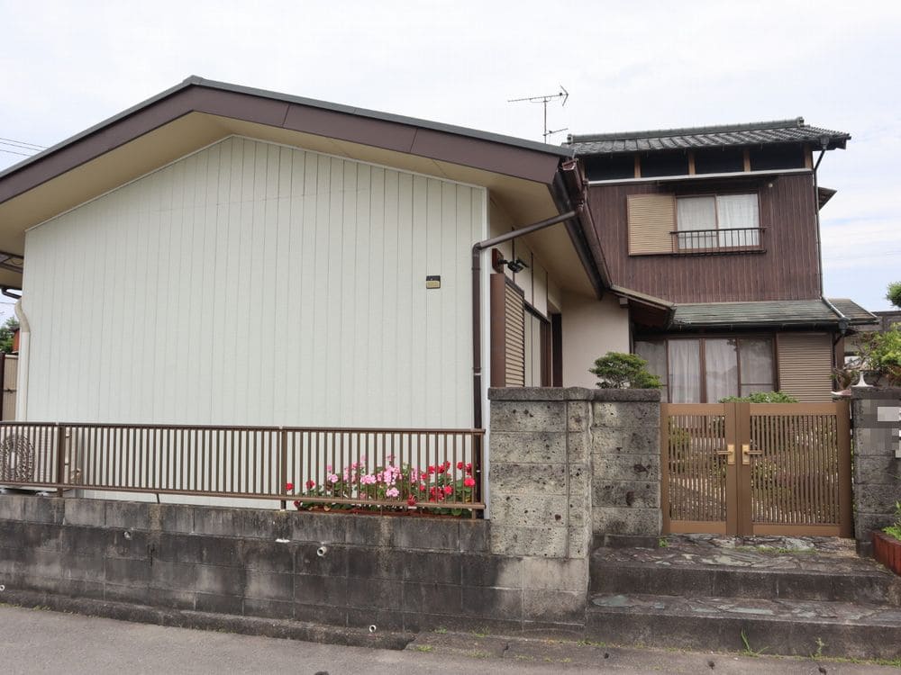 津市 外壁塗装 リペイント匠