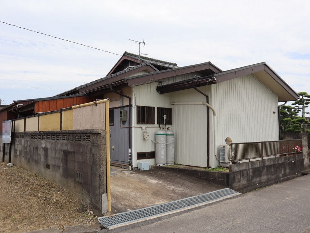 津市 外壁塗装 リペイント匠