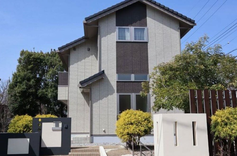 鈴鹿市｜築17年の住宅が美しく一新｜新築のように生まれ変わって嬉しいです