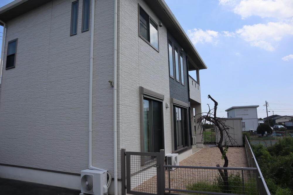 津市 外壁塗装 リペイント匠
