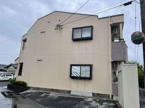 松阪市の外壁塗装、屋根塗装、防水工事をリペイント匠が施工した写真