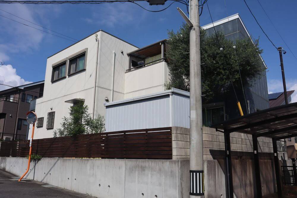 施工前 4 (7) (1) 津市 外壁塗装 リペイント匠