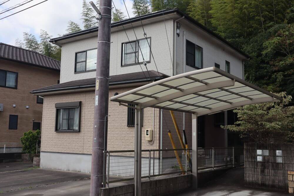 施行前 3 (1) 津市 外壁塗装 リペイント匠