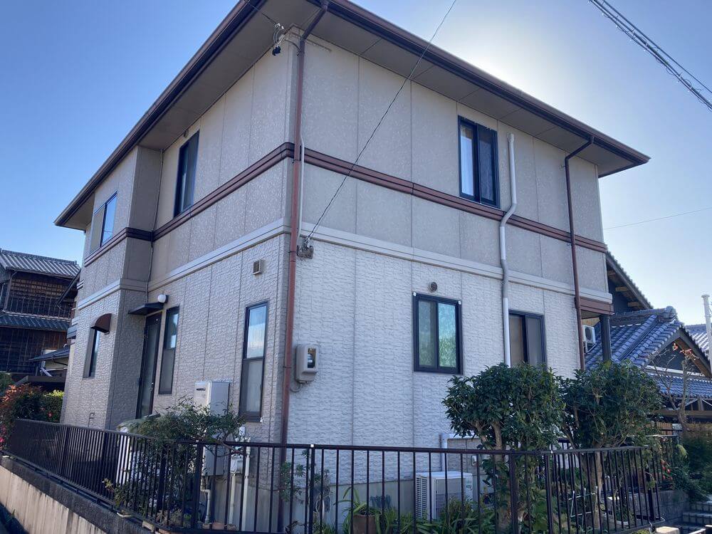 津市　外壁塗装　リペイント匠