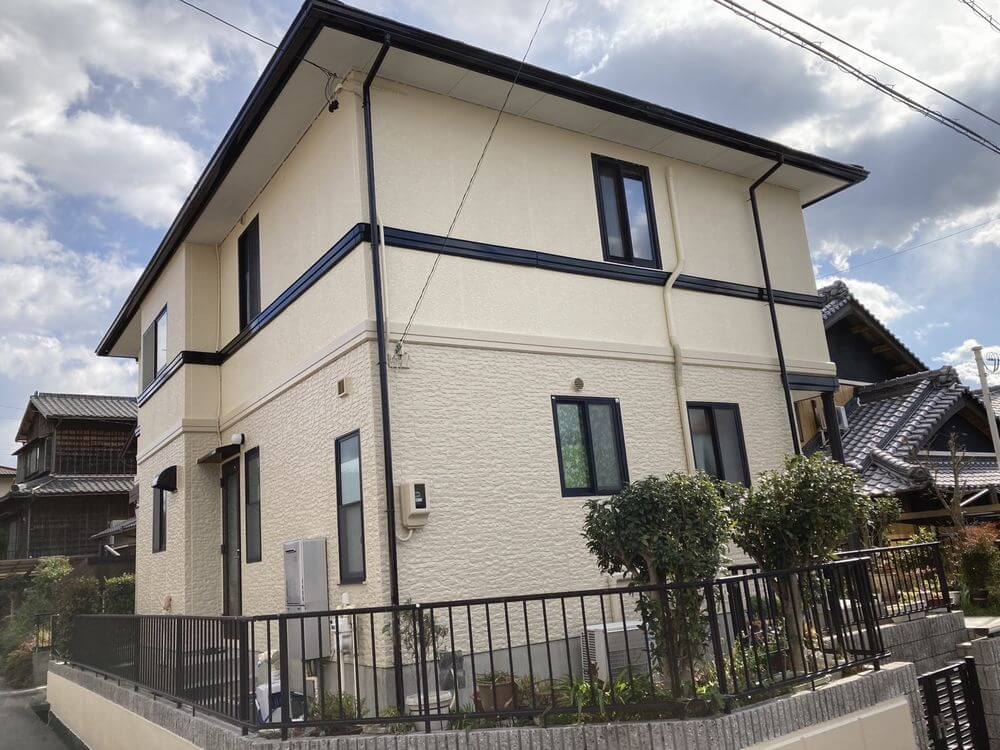 津市　外壁塗装　リペイント匠
