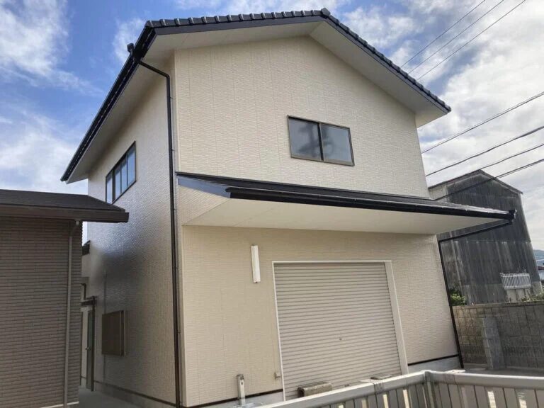 松阪市｜クリーム色で優しい仕上がりに｜予定や段取りがしっかりしていて安心
