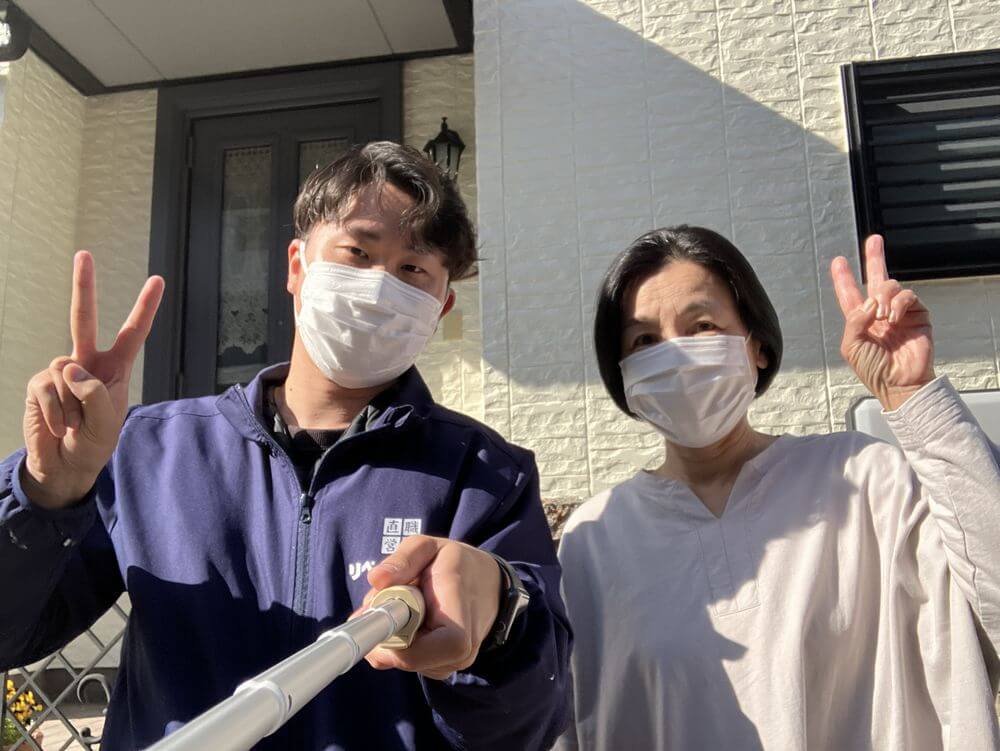 ツーショット写真 (2) (1) 津市 外壁塗装 リペイント匠