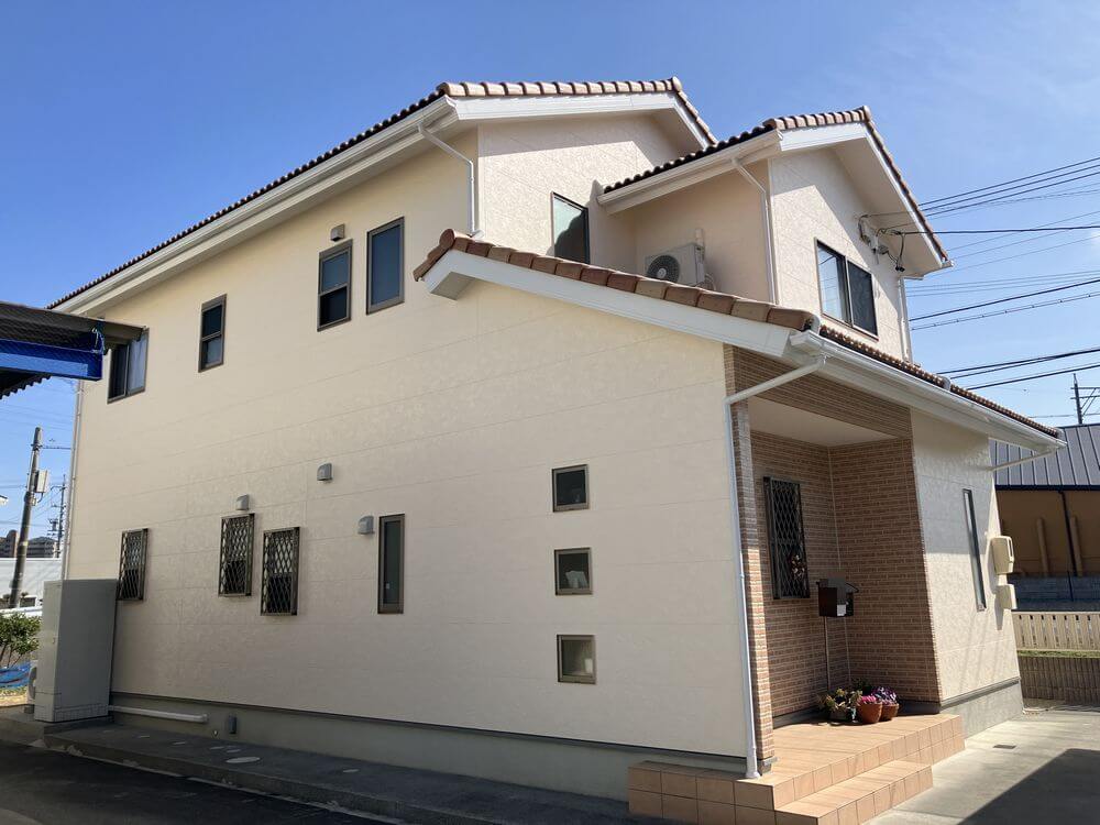 津市　外壁塗装　リペイント匠