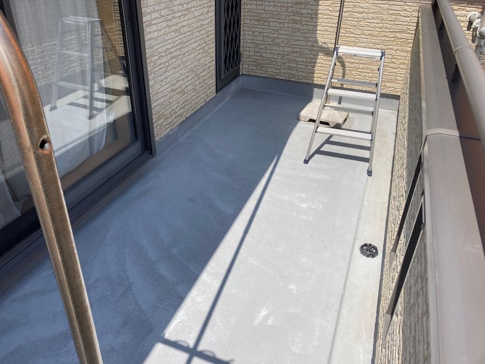 津市香良洲町O様_施工前_防水塗装 津市 防水工事 リペイント匠