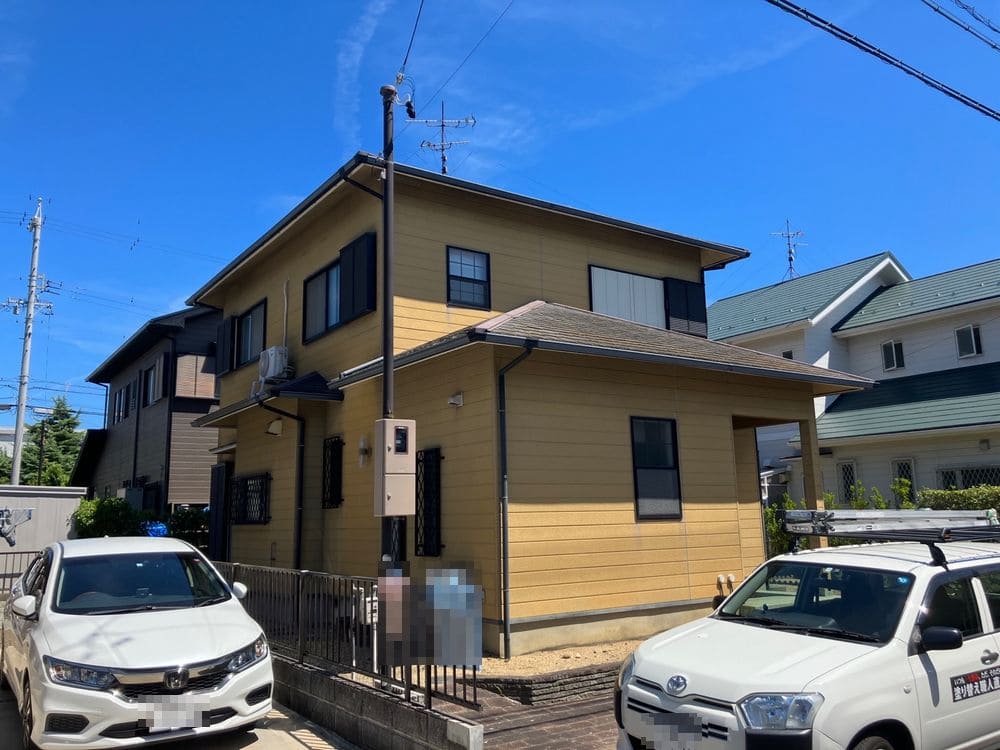 鈴鹿市岸岡町T様_施工前_外壁全体 (3) 鈴鹿市 外壁塗装 リペイント匠