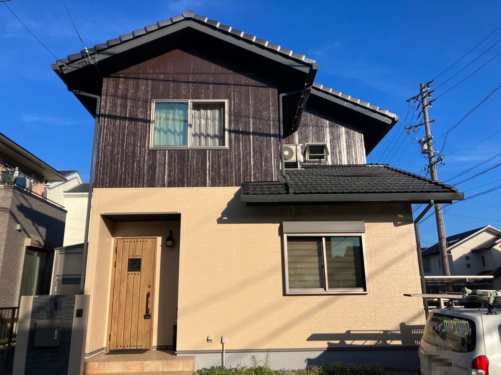 亀山市の外壁塗装をリペイント匠が施工した写真