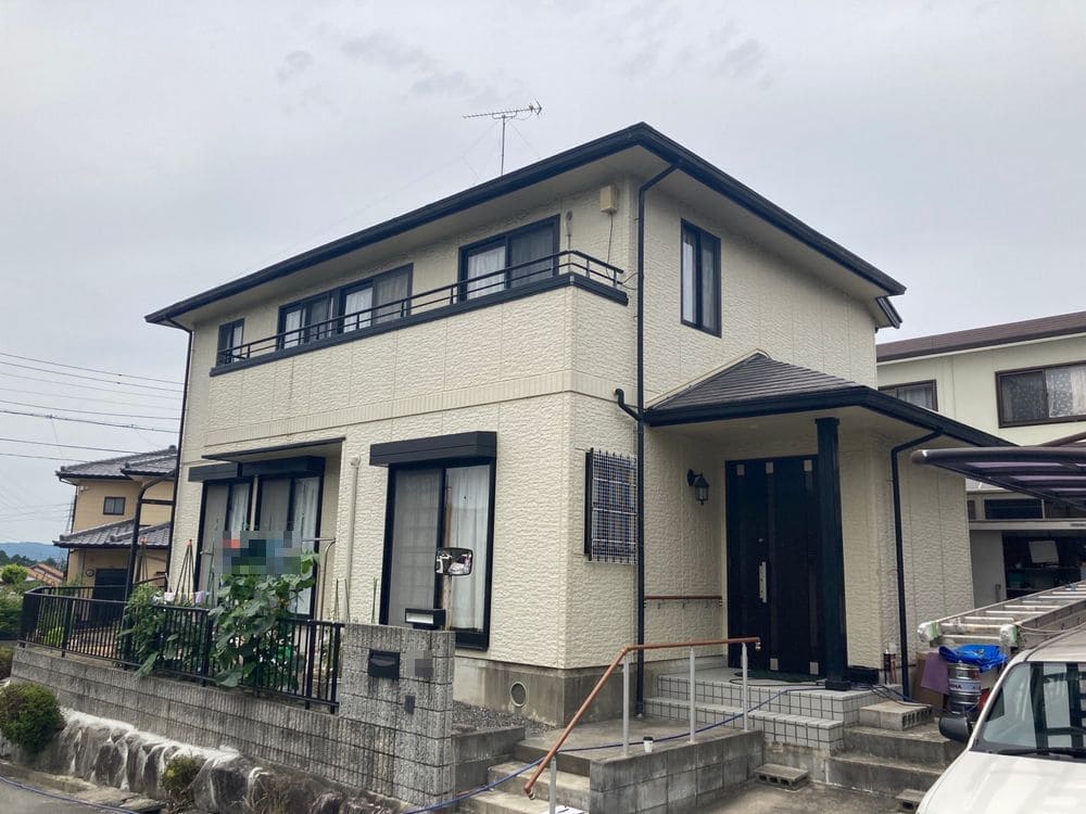 伊賀市桐が丘O様_施工前_外壁全体_外壁塗装 (1) 伊賀市 外壁塗装 リペイント匠