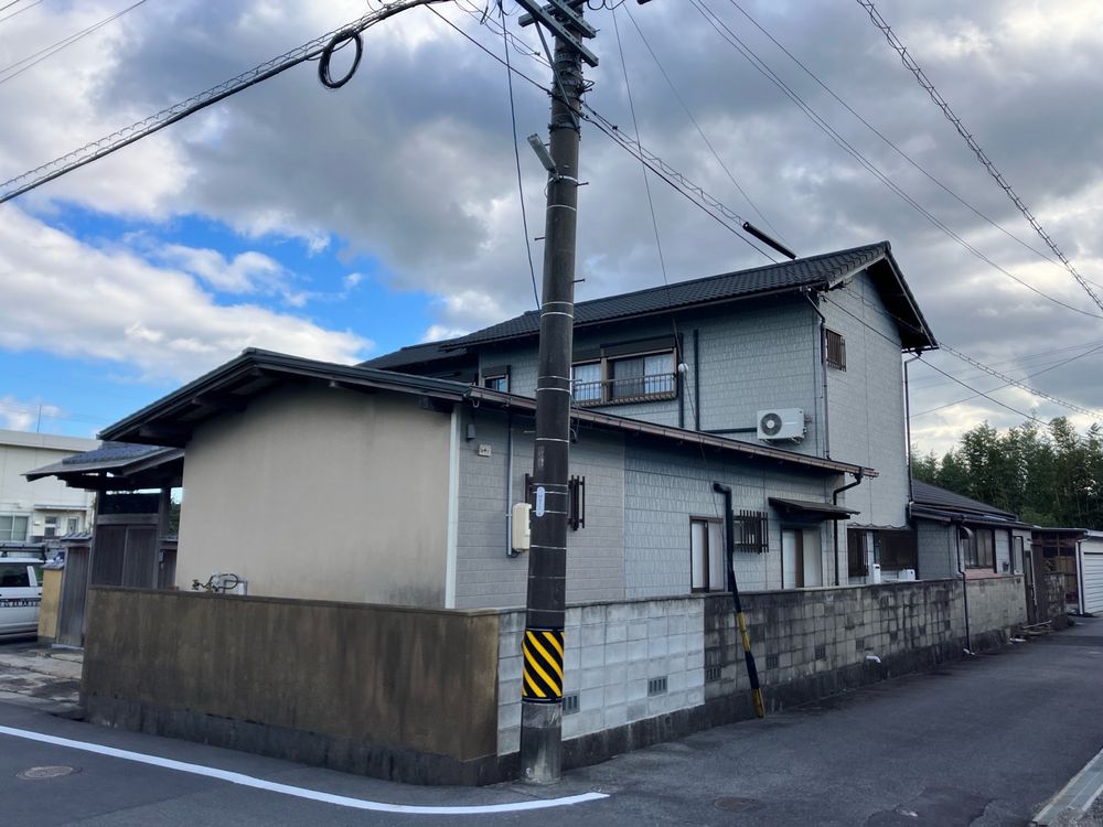 四日市市桜町N様_施工前_外壁全体 (1) 四日市市 外壁塗装 リペイント匠