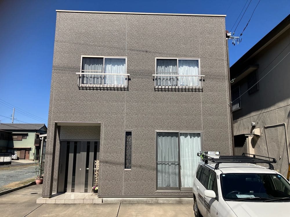 N様伊勢市_施工前_外壁全体 (2) 伊勢市 外壁塗装 リペイント匠