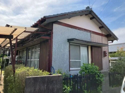 施工前_外壁全体-10-500x375 津市 外壁塗装 リペイント匠