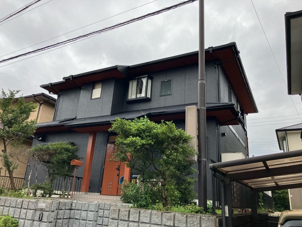 鈴鹿市M様_施工後_外壁全体 (2) 鈴鹿市 外壁塗装 リペイント匠