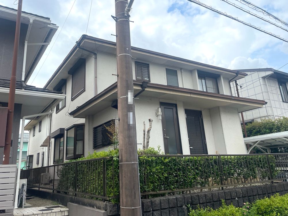 ■四日市市の外壁塗装をした例　四日市市の外壁塗装をリペイント匠が施工した写真