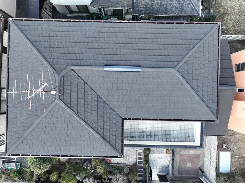 名張市の外壁塗装、屋根工事をリペイント匠が施工した写真