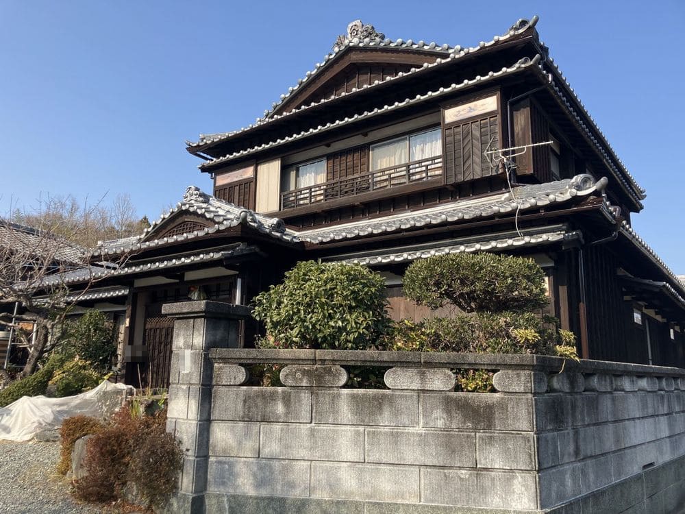 伊勢市の外壁塗装をリペイント匠が施工した写真
