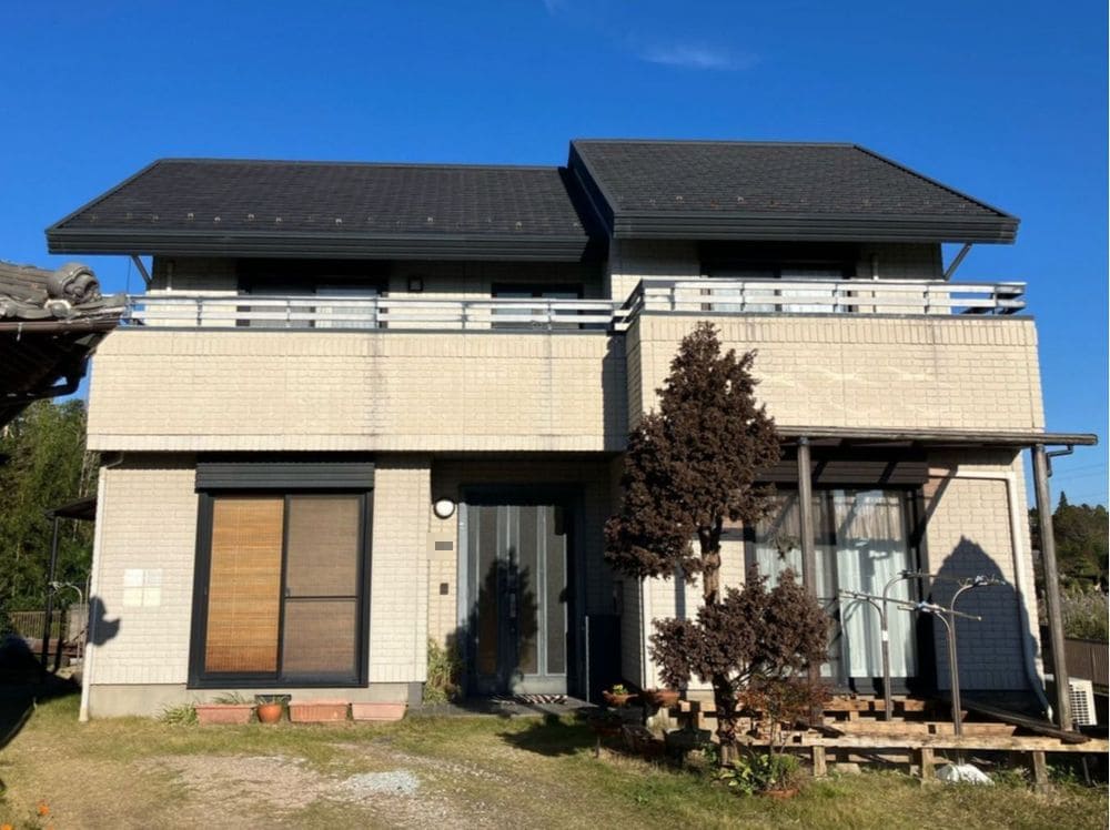 亀山市M様_施工前_外壁全体 (3) 亀山市 外壁塗装 リペイント匠