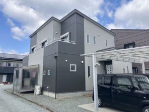 伊勢市の外壁塗装、屋根塗装をリペイント匠が施工した写真
