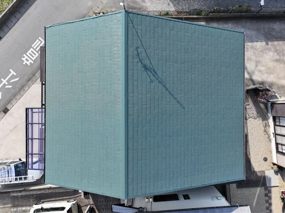 津市の外壁塗装、屋根塗装、防水工事をリペイント匠が施工した写真