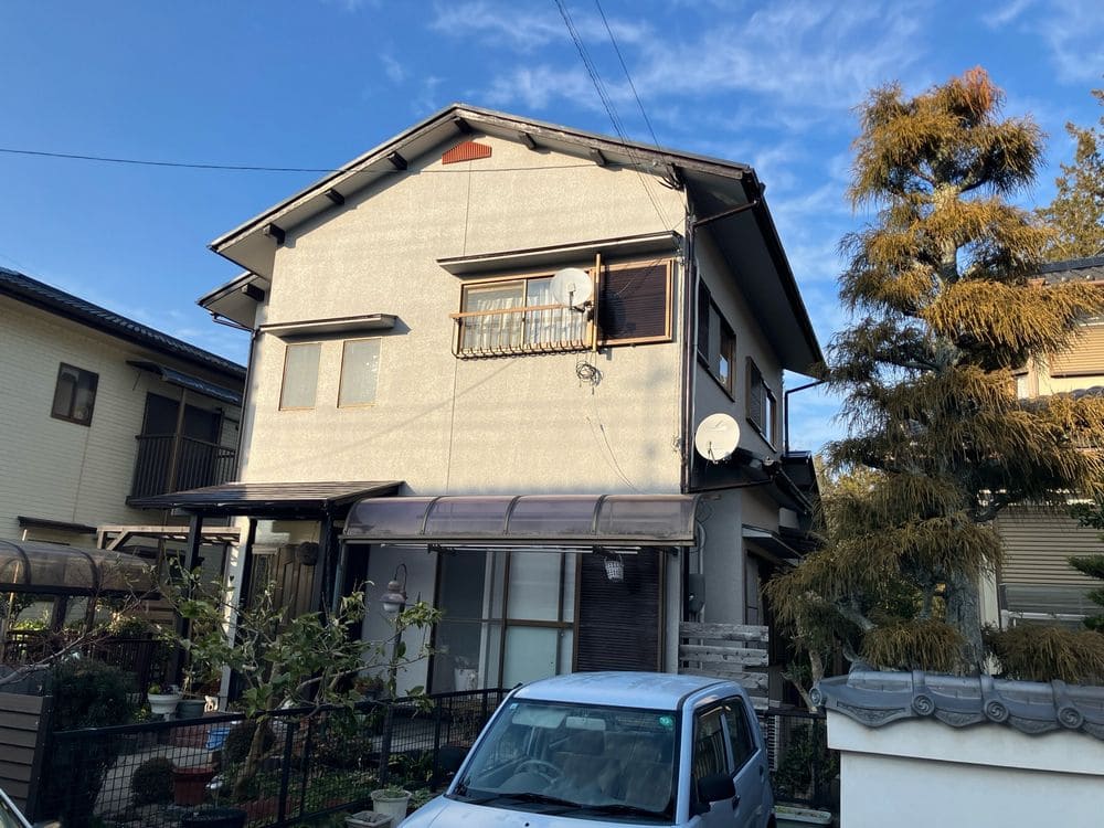 名張市の外壁塗装、屋根塗装をリペイント匠が施工した写真
