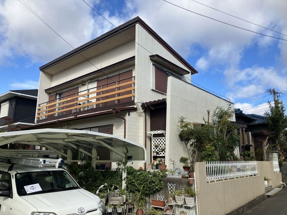 津市の外壁塗装をリペイント匠が施工した写真