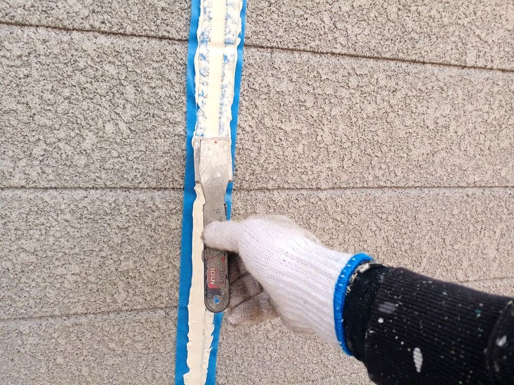四日市市の外壁屋根塗装をした例　四日市市の外壁塗装をリペイント匠が施工した写真