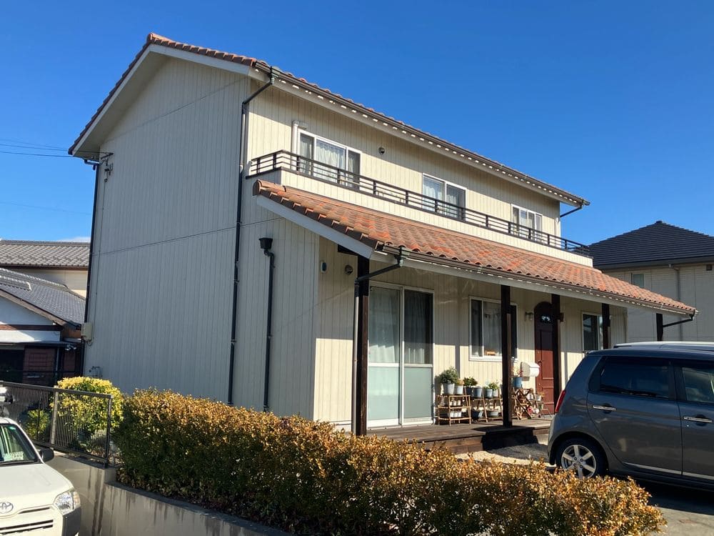 亀山市の外壁塗装をリペイント匠が施工した写真