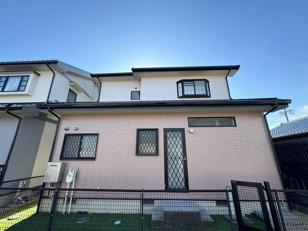 鈴鹿市の外壁塗装をリペイント匠が施工した写真