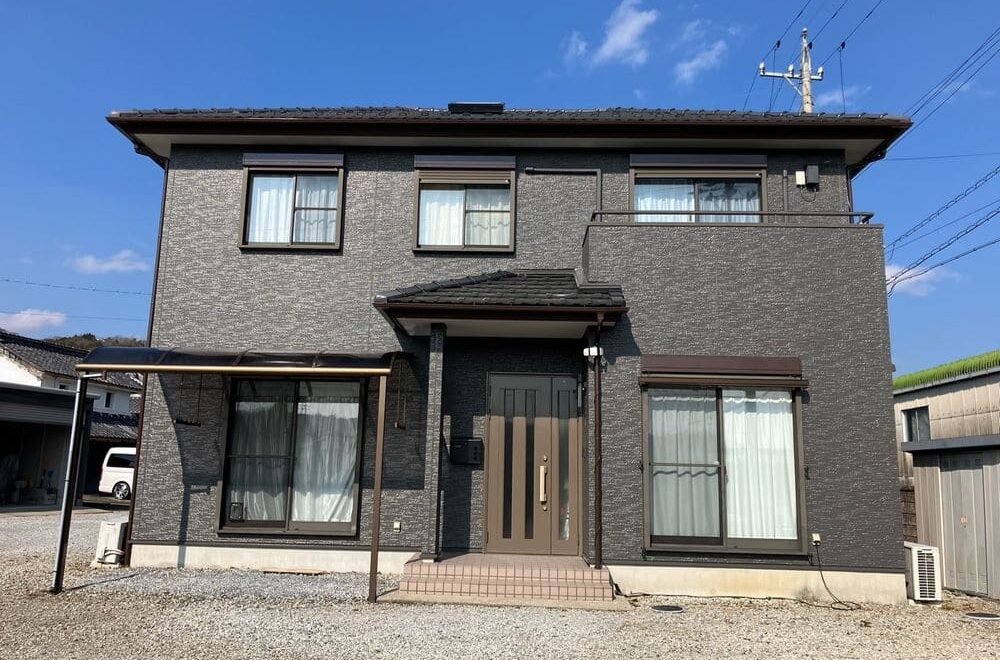 いなべ市の外壁塗装、屋根塗装をリペイント匠が施工した写真