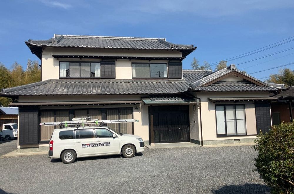志摩市の外壁塗装をリペイント匠が施工した写真