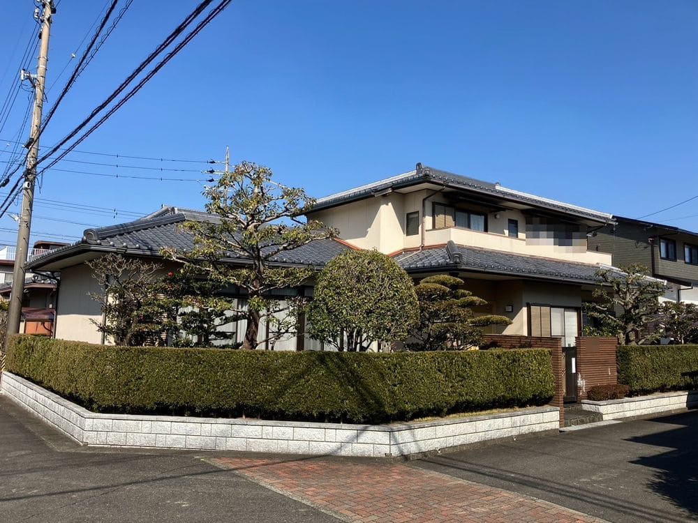四日市市の外壁塗装をリペイント匠が施工した写真
